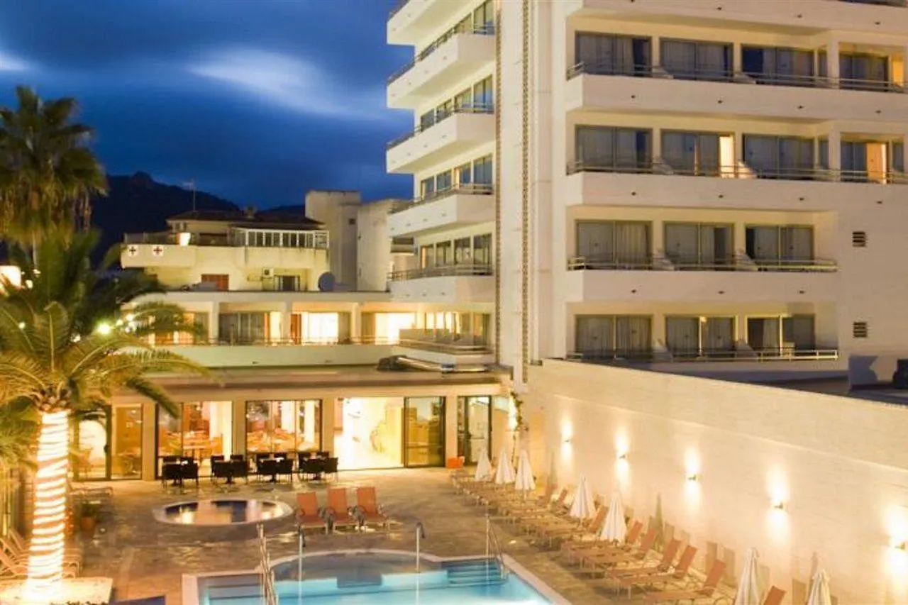 Hotel Biniamar Cala Millor  3*, Cala Millor (Mallorca)